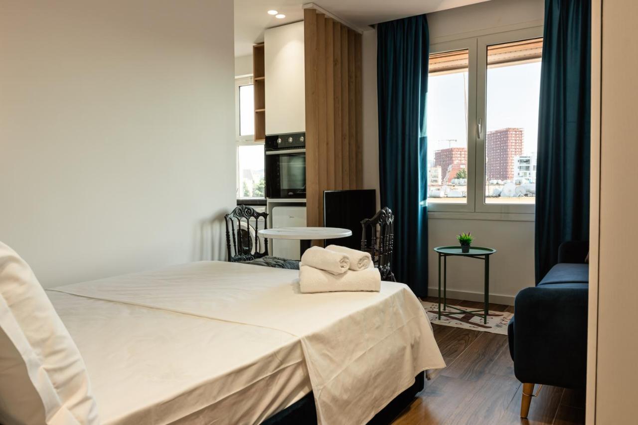 Cozy And Chic Studio Apartment Тирана Екстер'єр фото